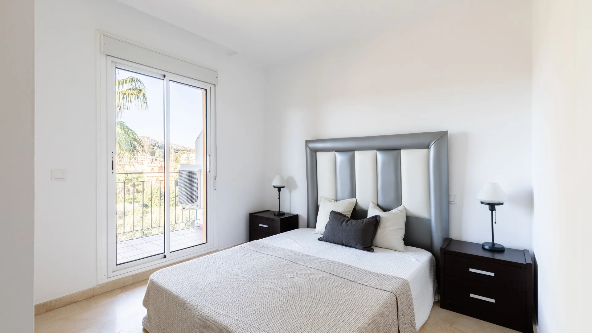 Comprar apartamento con 2 dormitorios en Mijas Golf