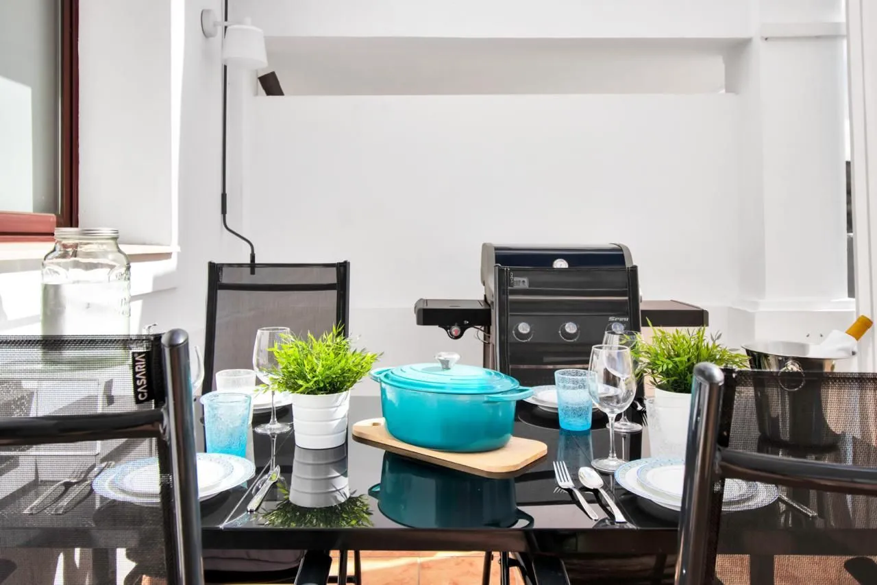 For sale Casares town house with 3 bedrooms