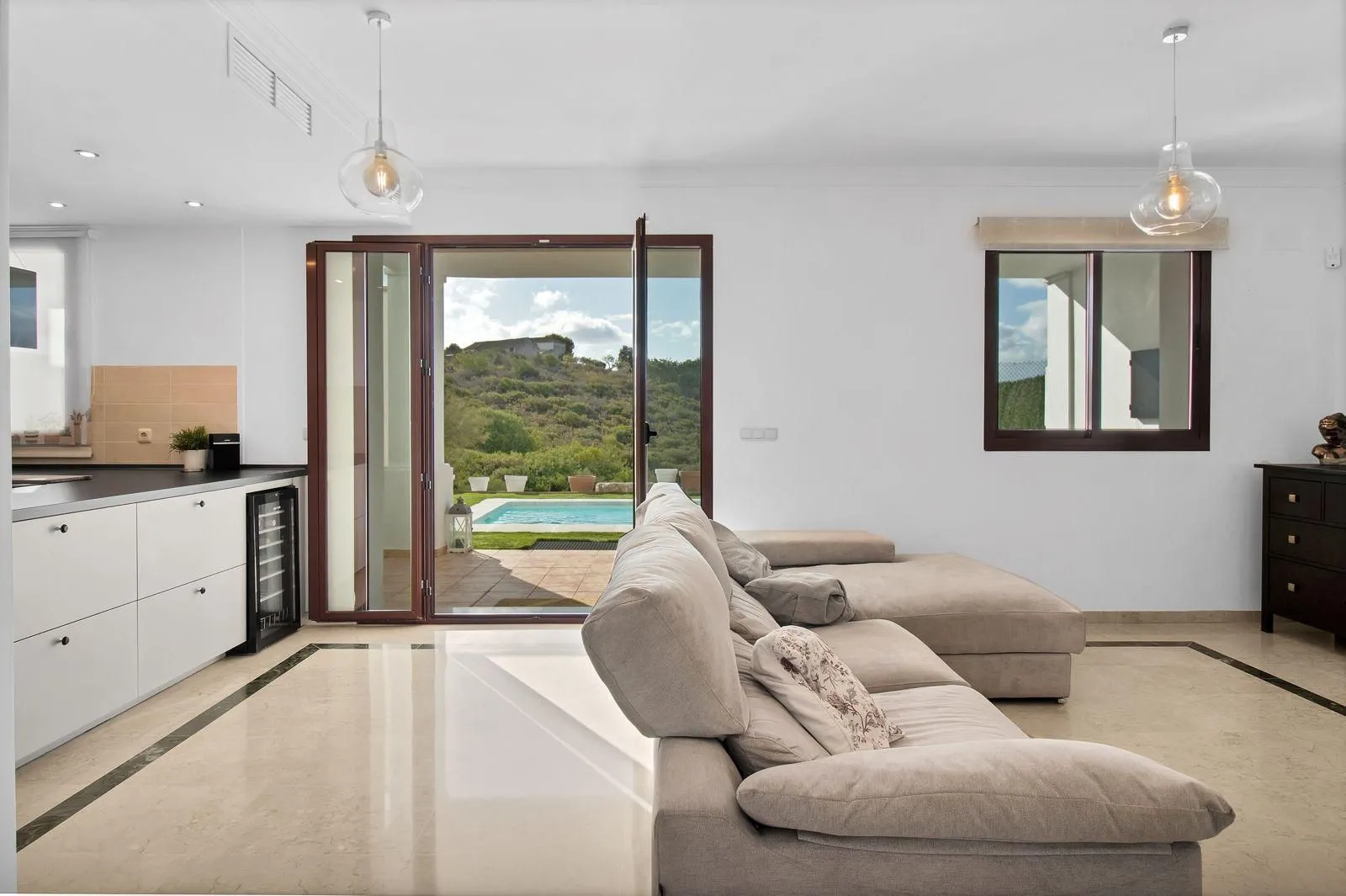 For sale Casares town house with 3 bedrooms