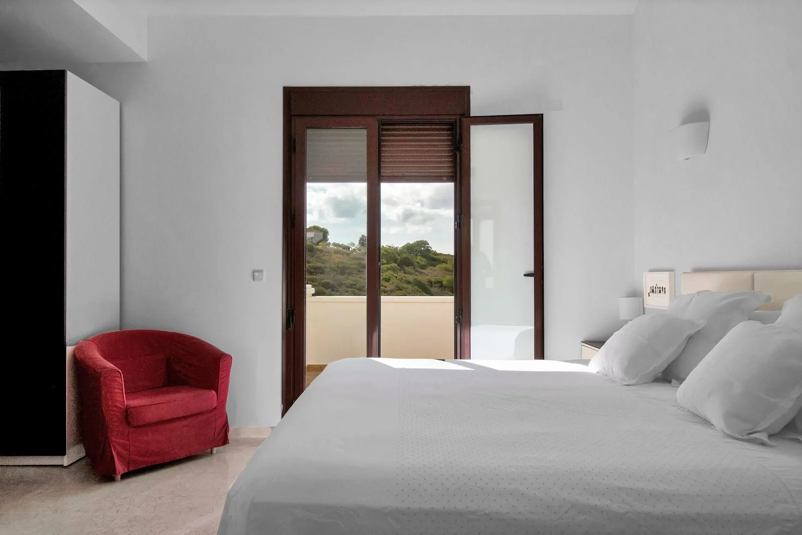 For sale Casares town house with 3 bedrooms