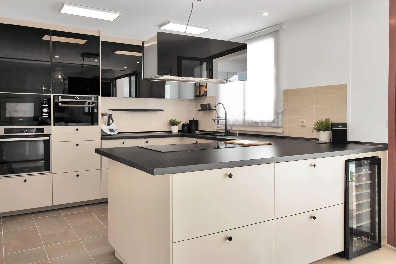 For sale Casares town house with 3 bedrooms