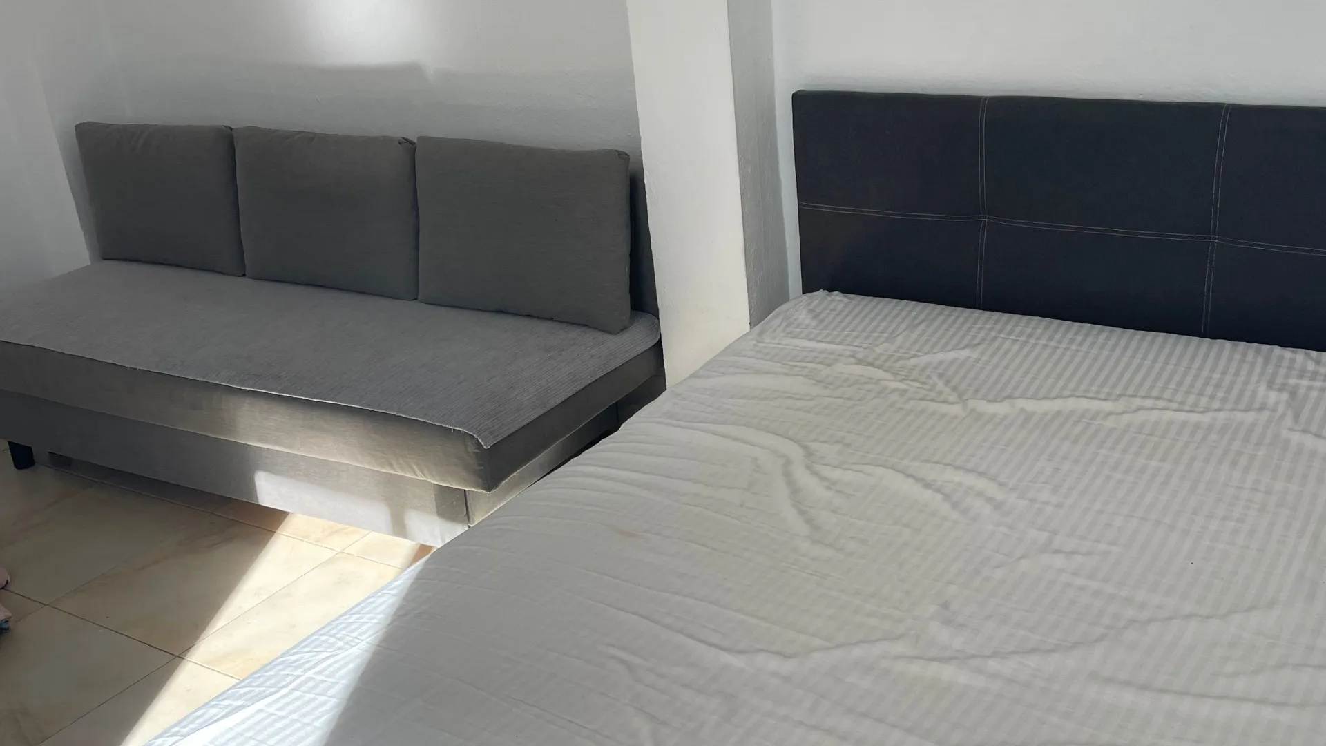 Buy unique building in Malaga