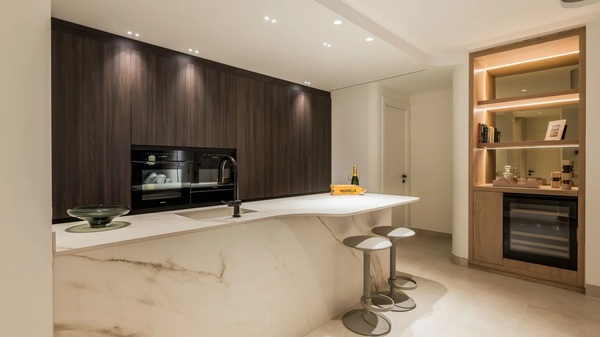 Duplex penthouse in Bahía del Velerín for sale