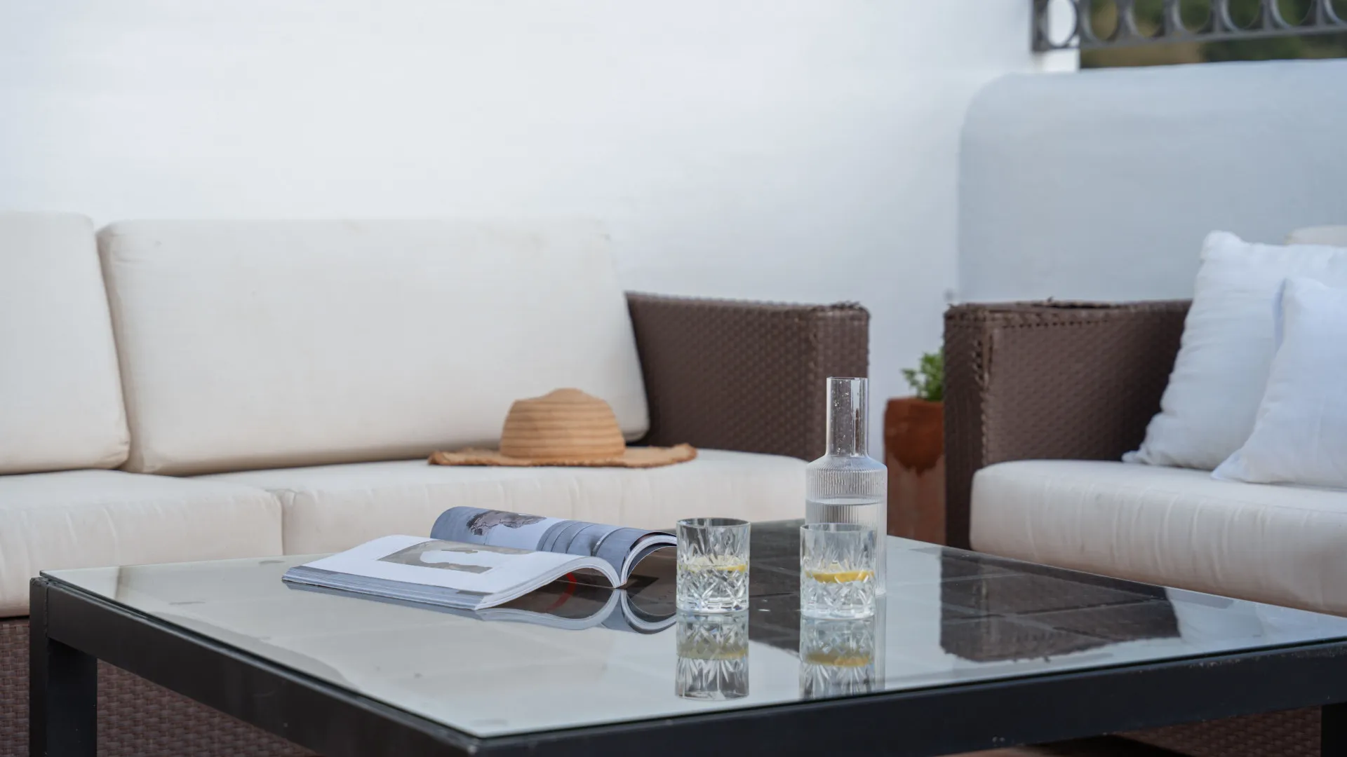 2 bedrooms Nueva Andalucia penthouse for sale