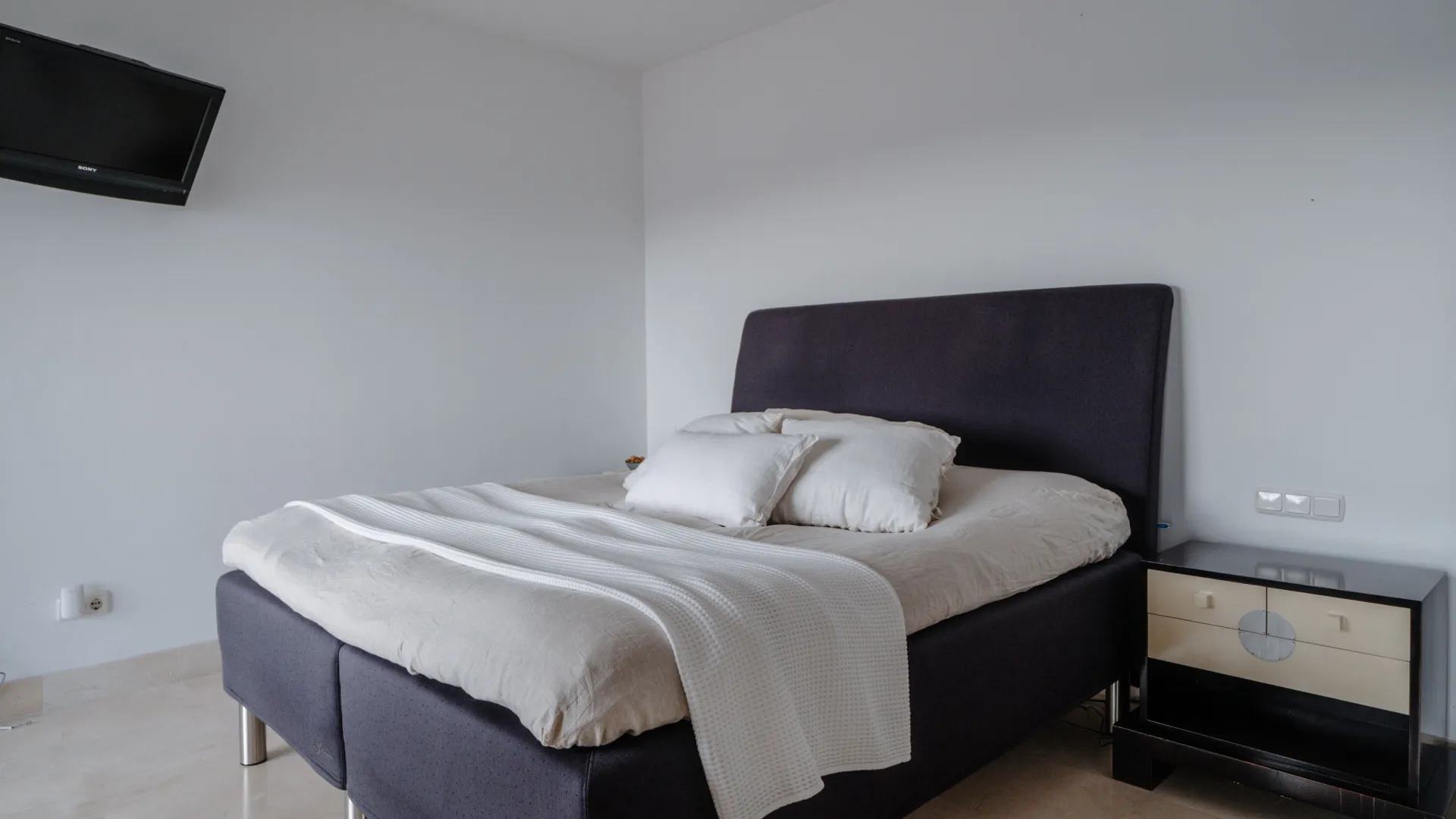 2 bedrooms Nueva Andalucia penthouse for sale