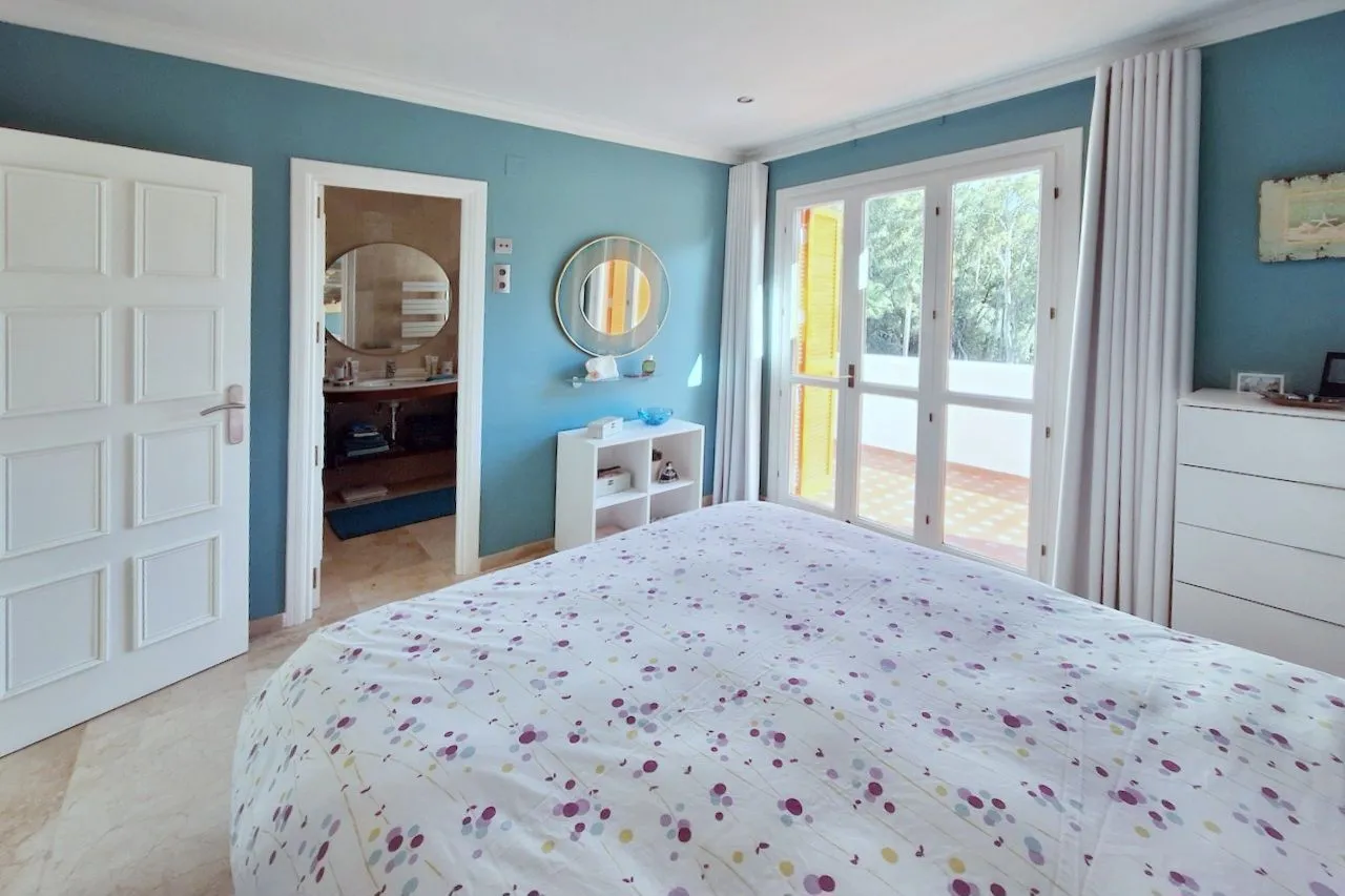 Ático en venta con 1 dormitorio en Nueva Andalucia