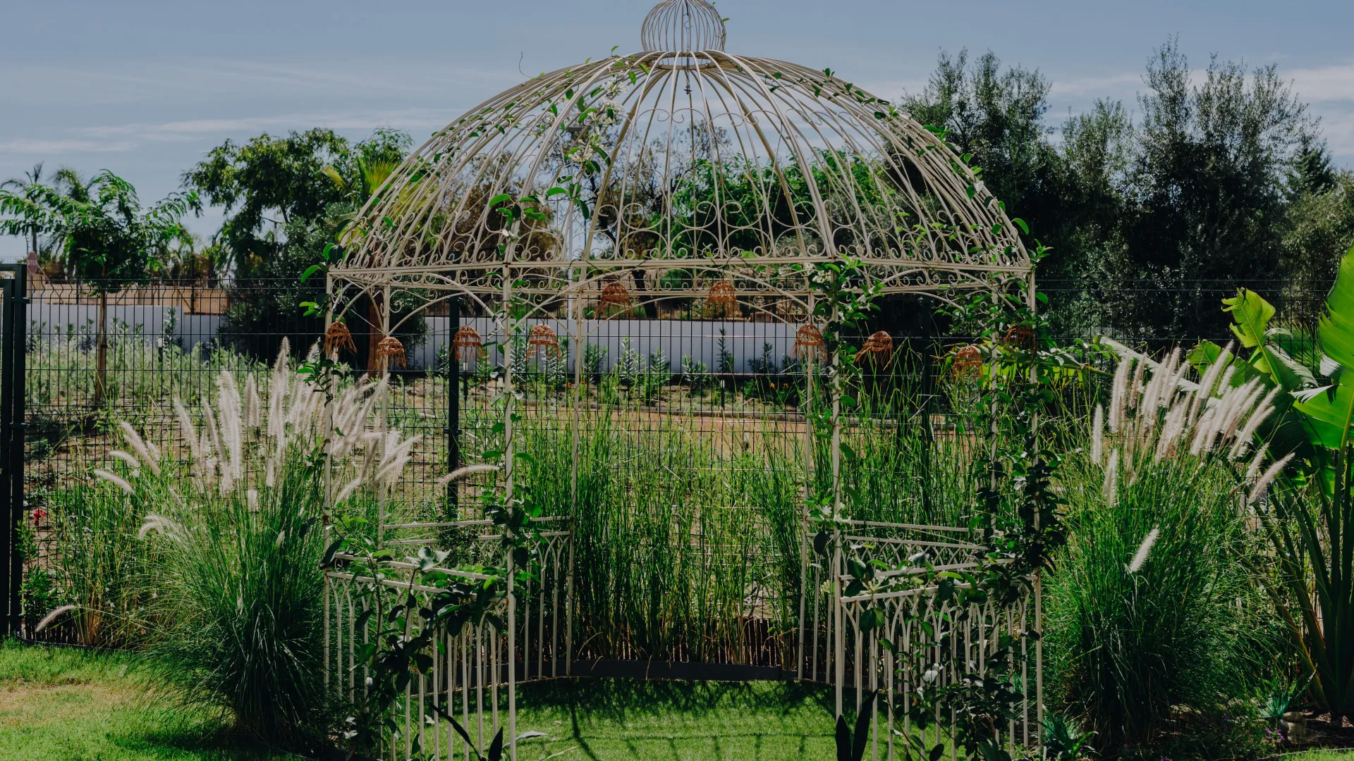 Apartamento planta baja a la venta en Estepona Este