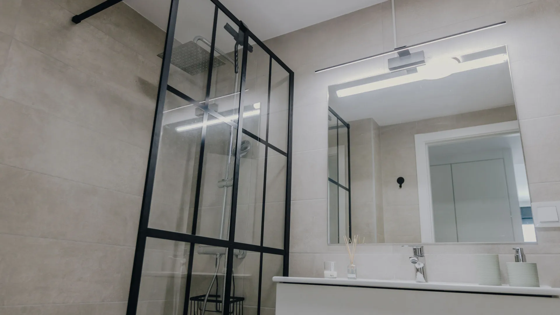 Apartamento planta baja a la venta en Estepona Este