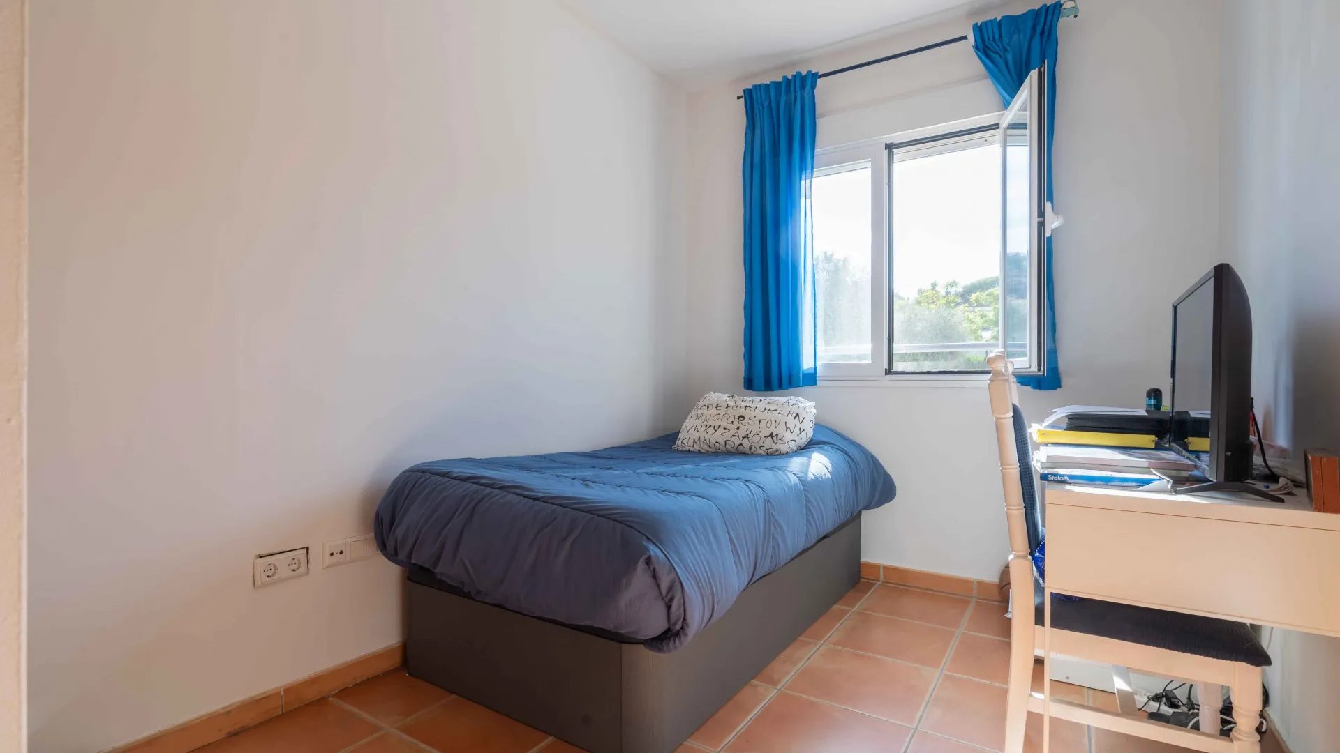 For sale Torreblanca 4 bedrooms town house