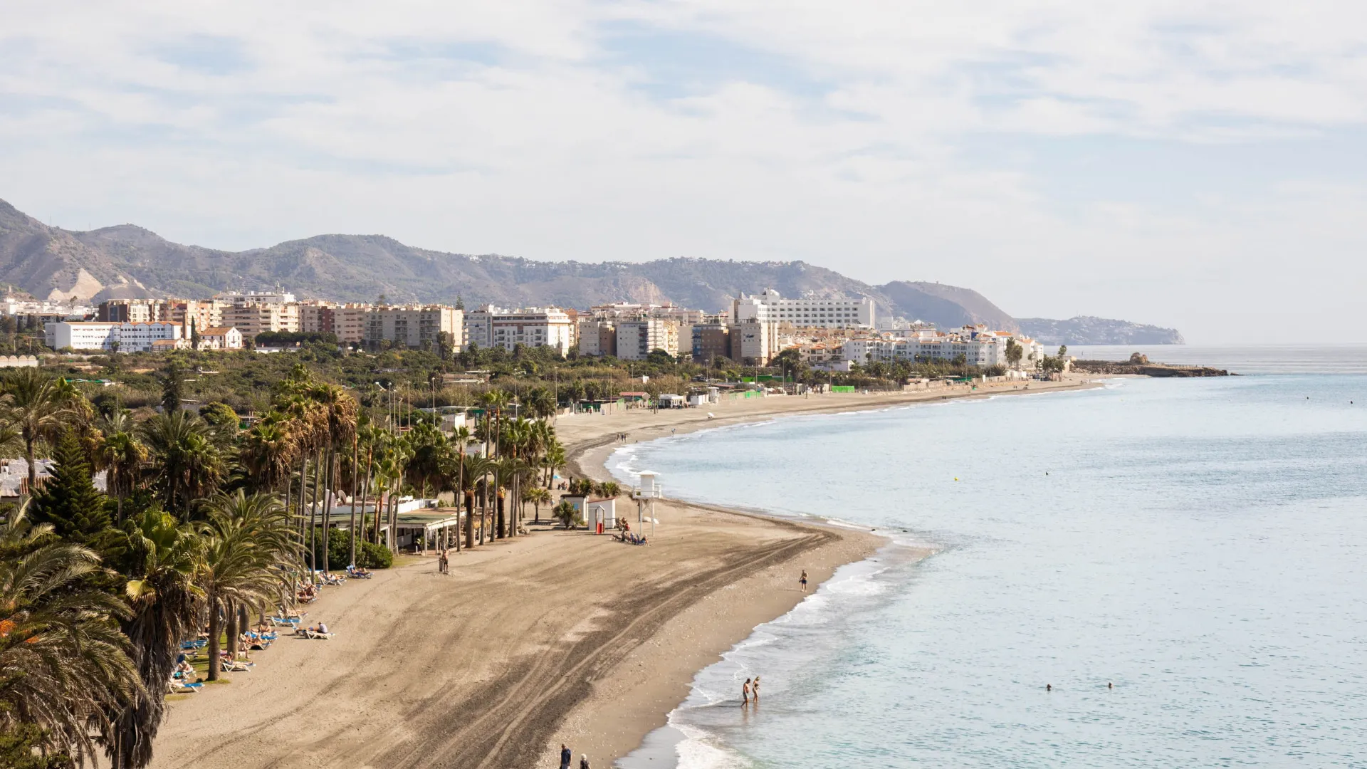 For sale Nerja town house with 2 bedrooms