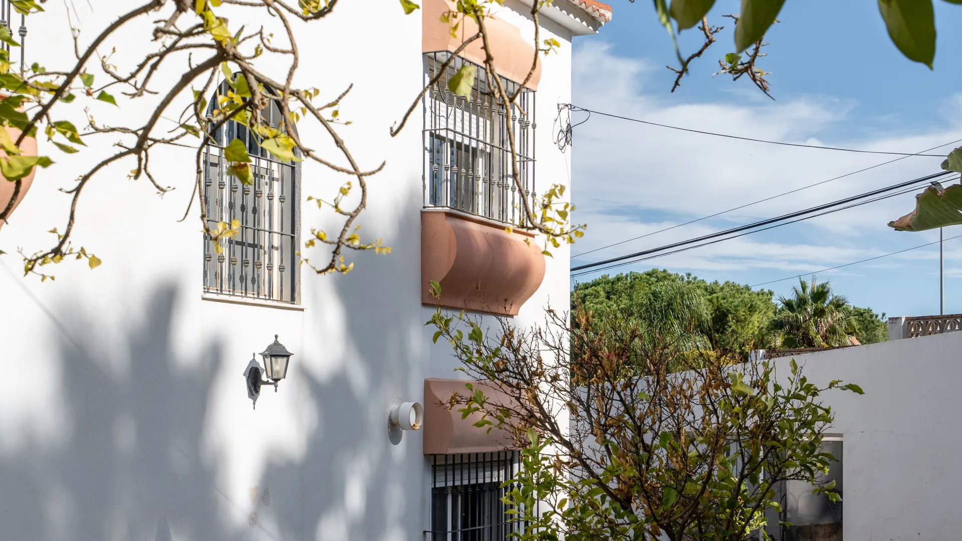 5 bedrooms semi detached house for sale in Pinos de Alhaurín