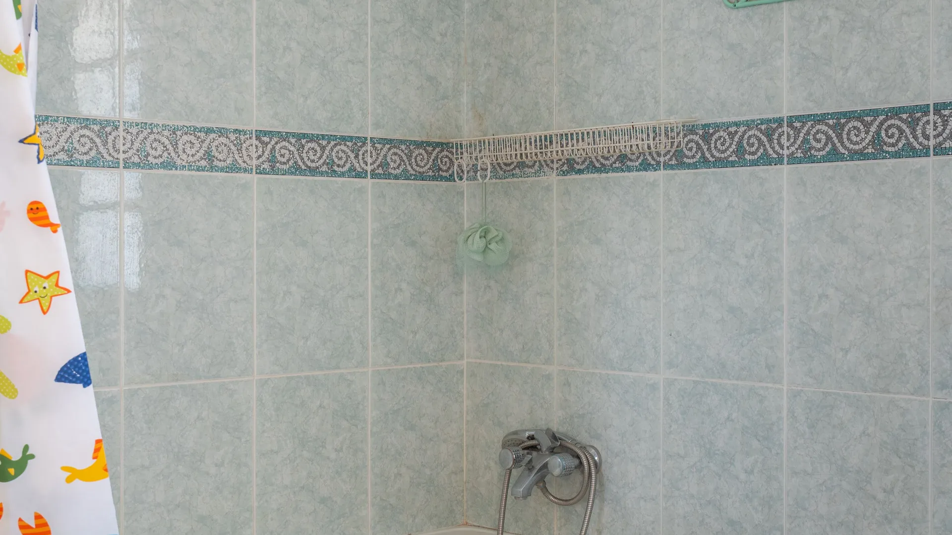 5 bedrooms semi detached house for sale in Pinos de Alhaurín