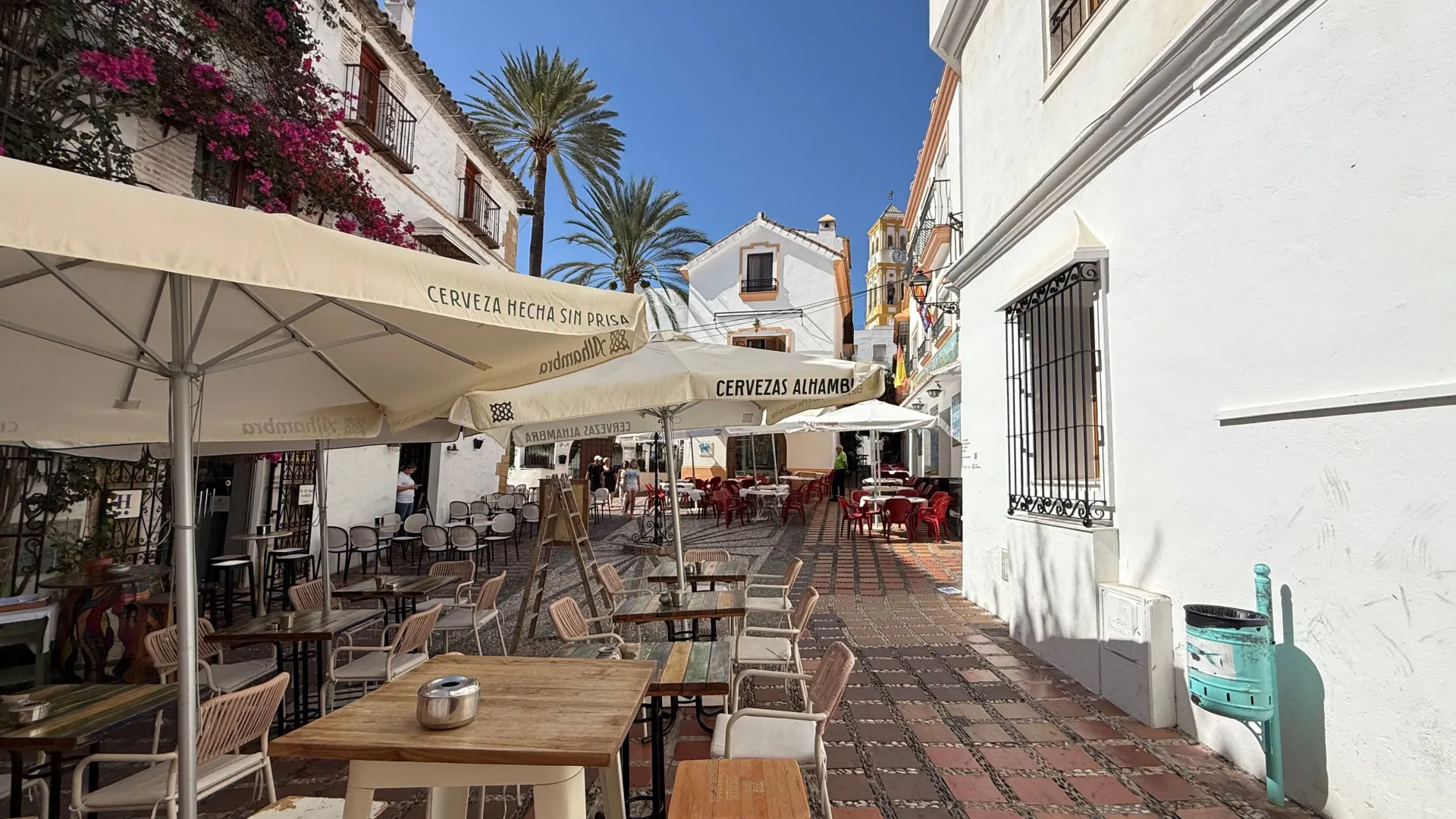 For sale unique building in Marbella Centro
