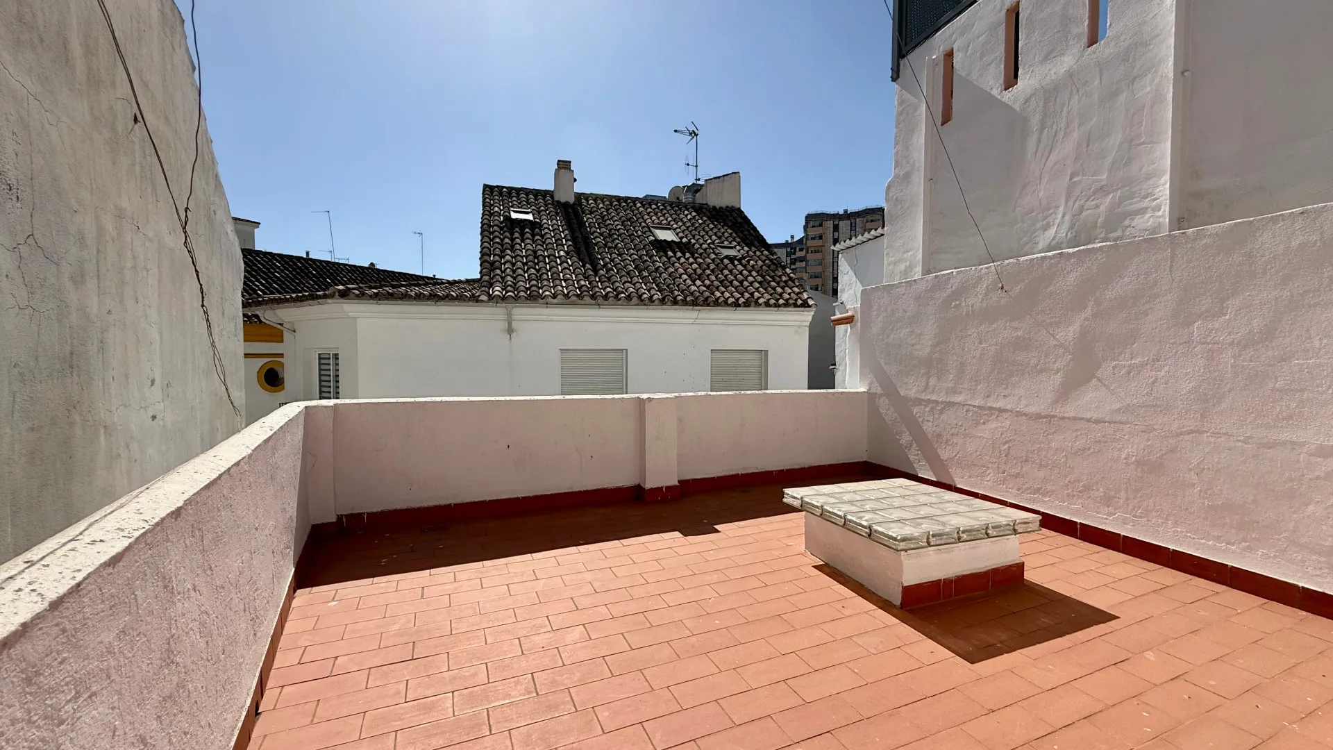 For sale unique building in Marbella Centro