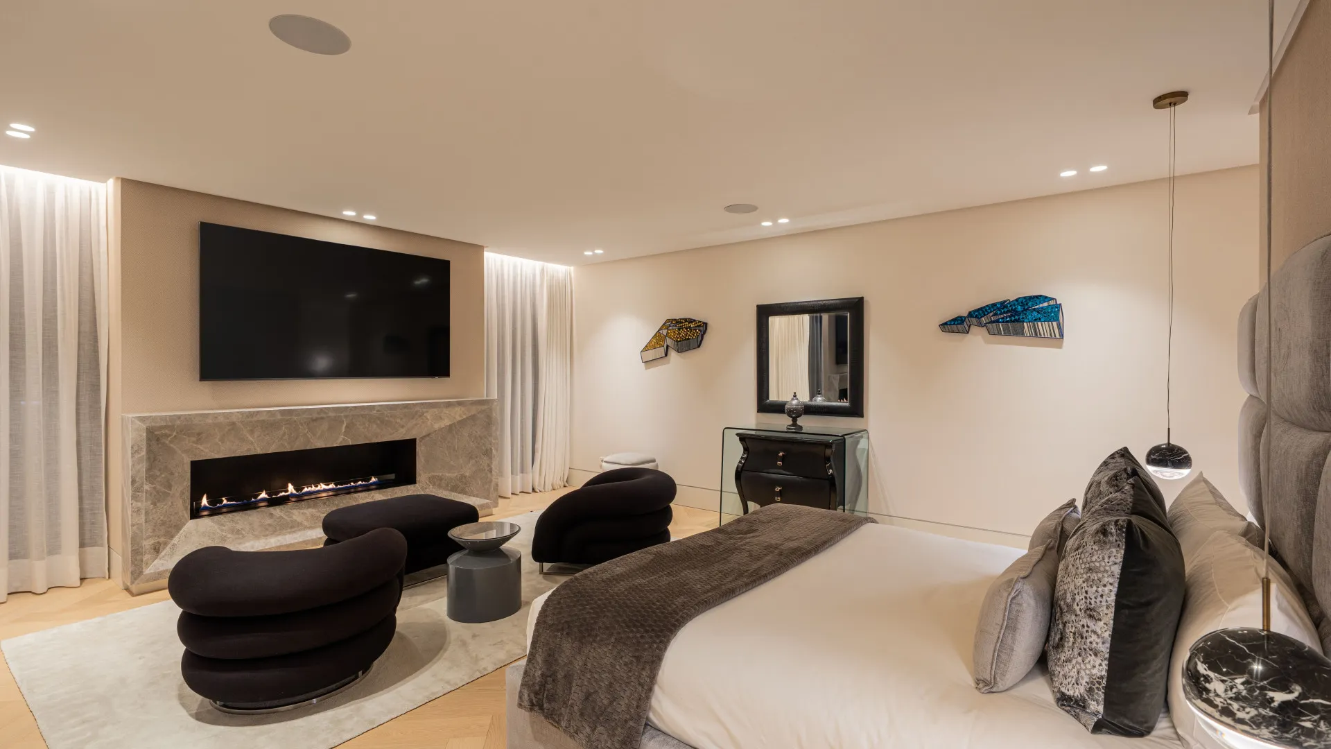 Villa de 5 dormitorios a la venta en Marbella Hill Club