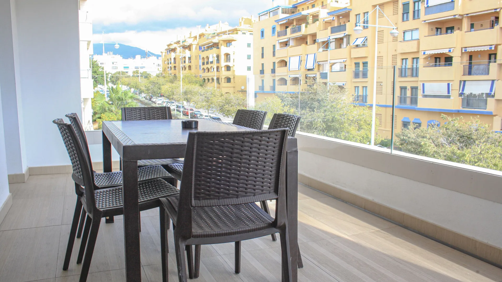 For sale 3 bedrooms apartment in Nueva Alcantara