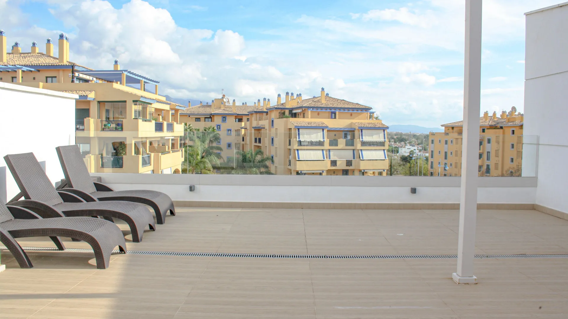 Buy 3 bedrooms duplex penthouse in San Pedro Playa