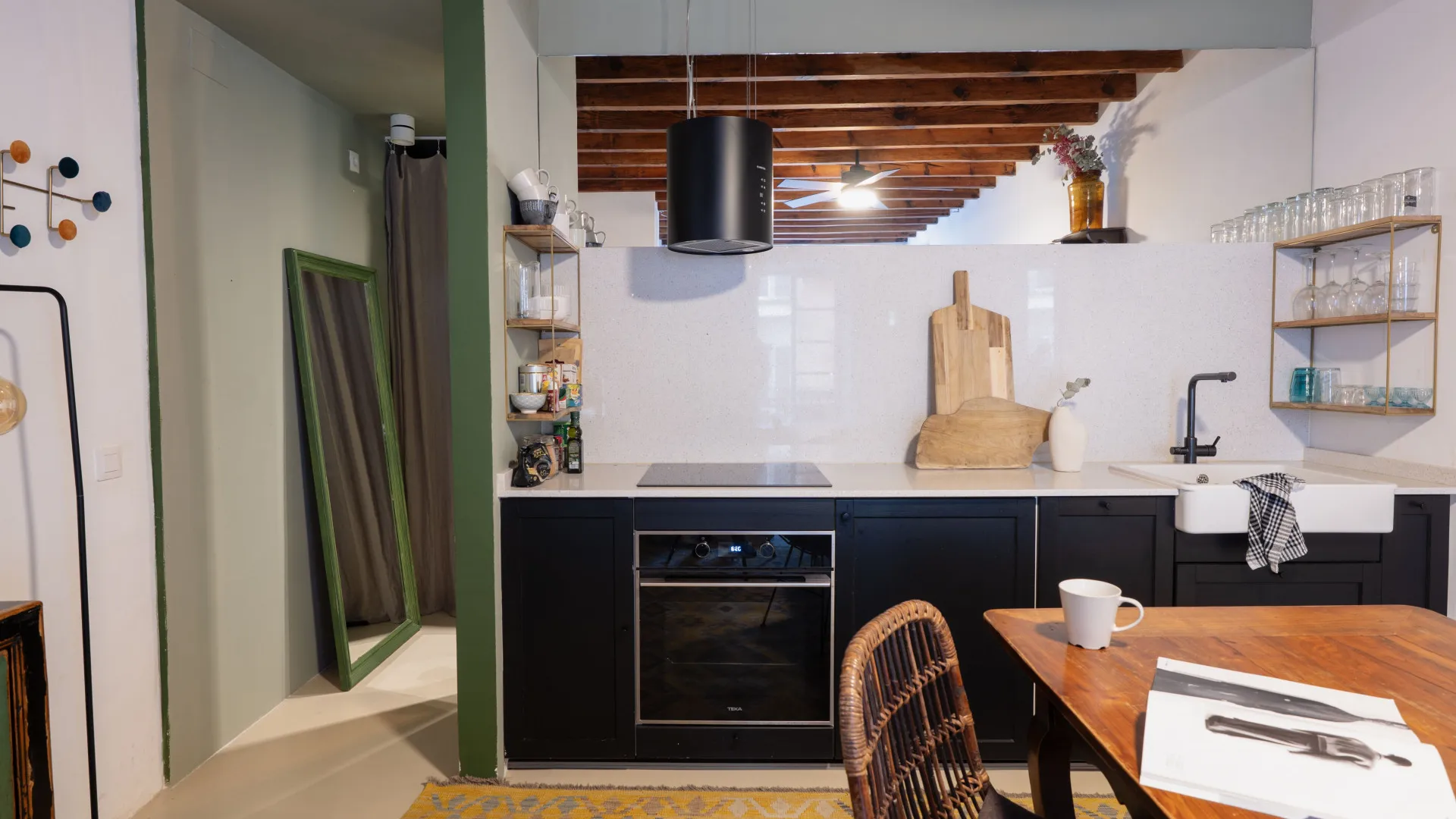 Se vende estudio con 1 dormitorio en Casco Antiguo