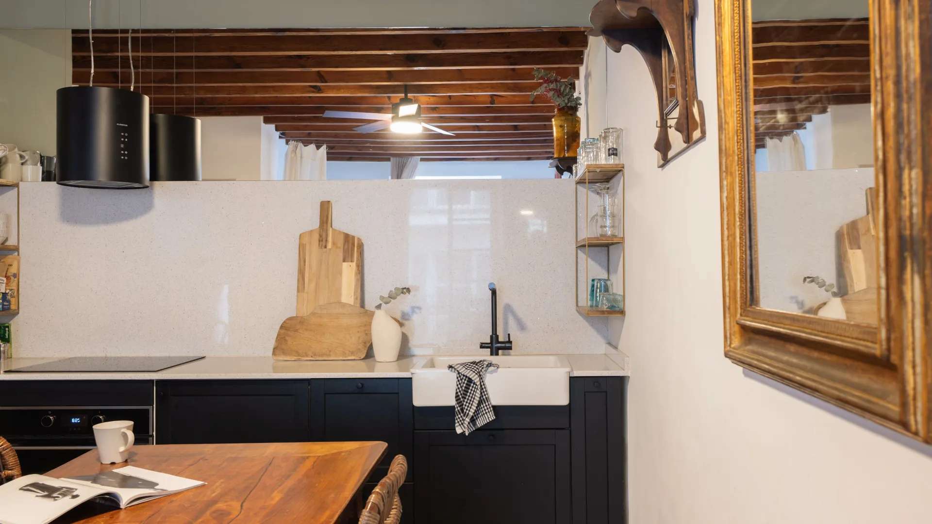 Se vende estudio con 1 dormitorio en Casco Antiguo