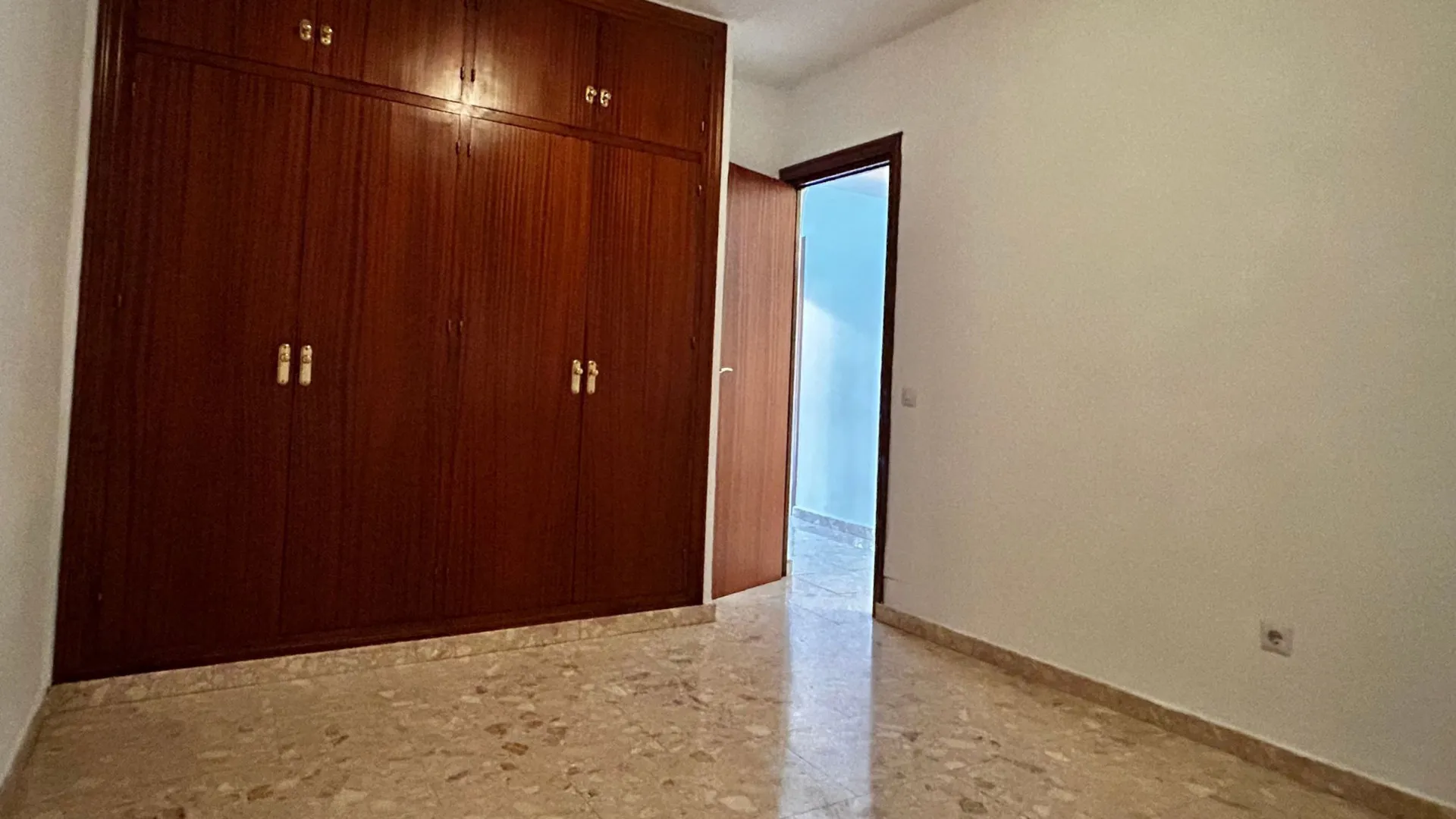 Fuengirola, apartamento planta baja en venta