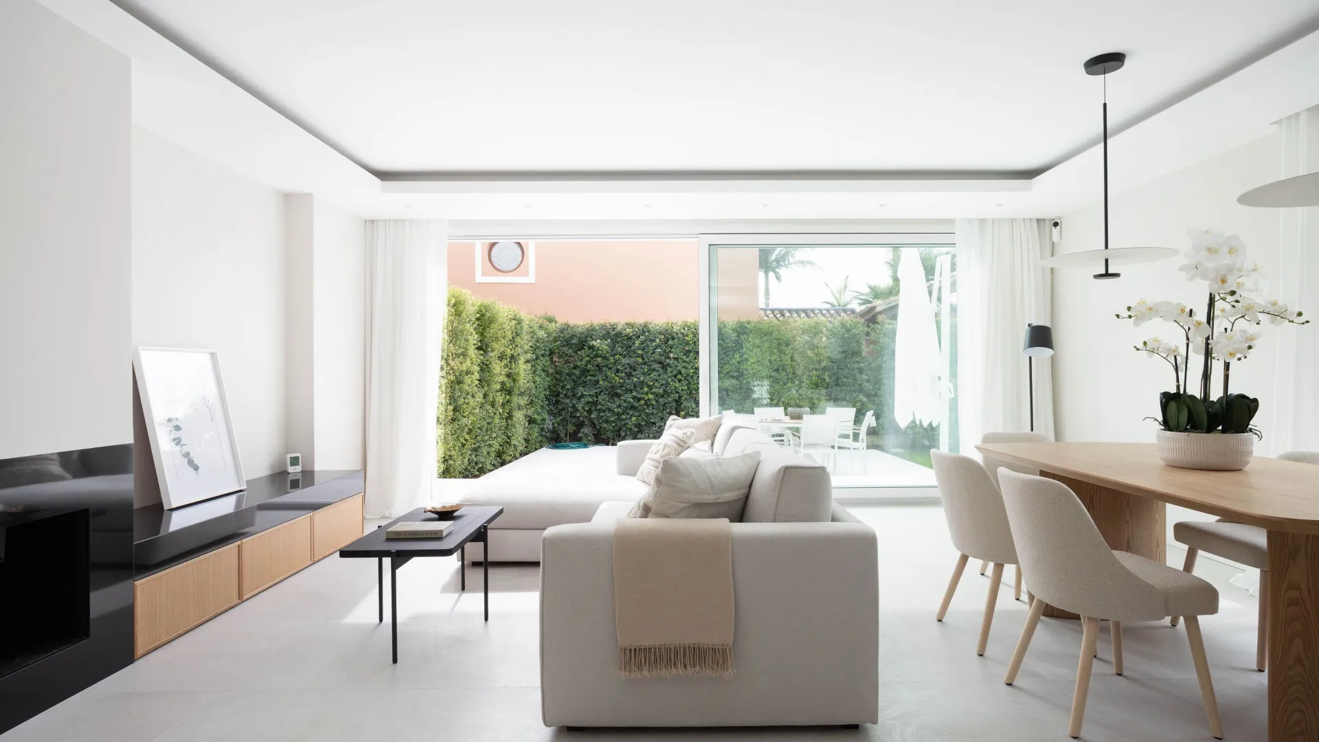 Pareado en venta en Beach Side New Golden Mile de 3 dormitorios