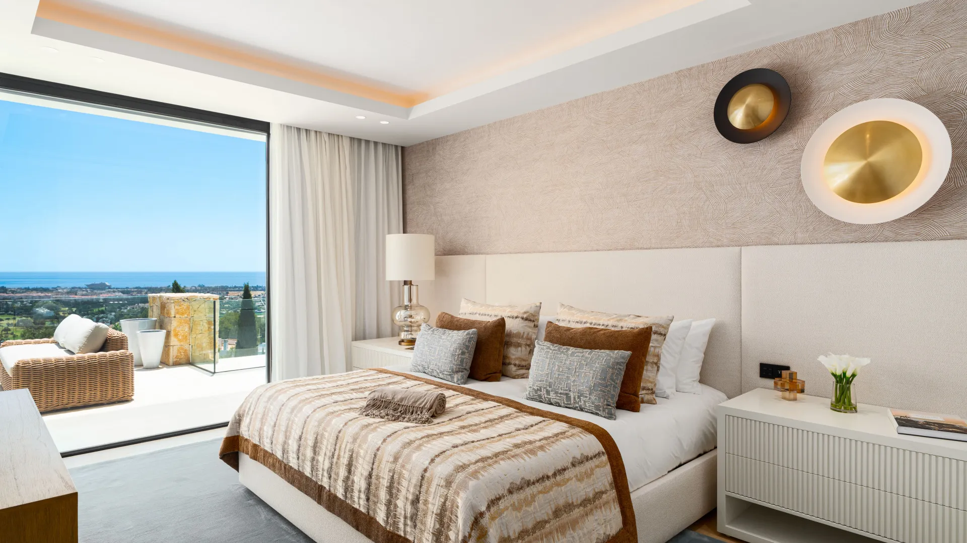 Se vende villa de 8 dormitorios en Benahavis