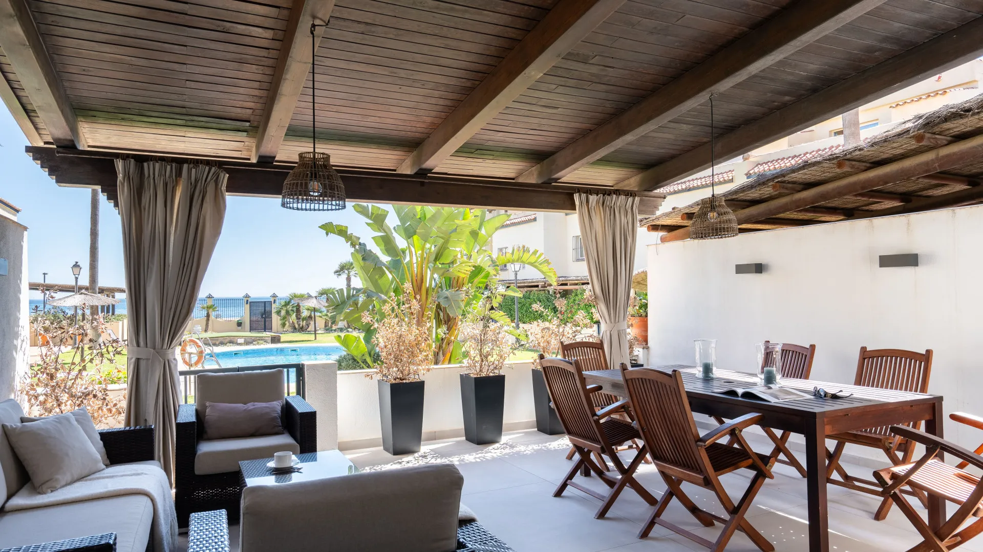 Se vende adosado en Marina de Casares