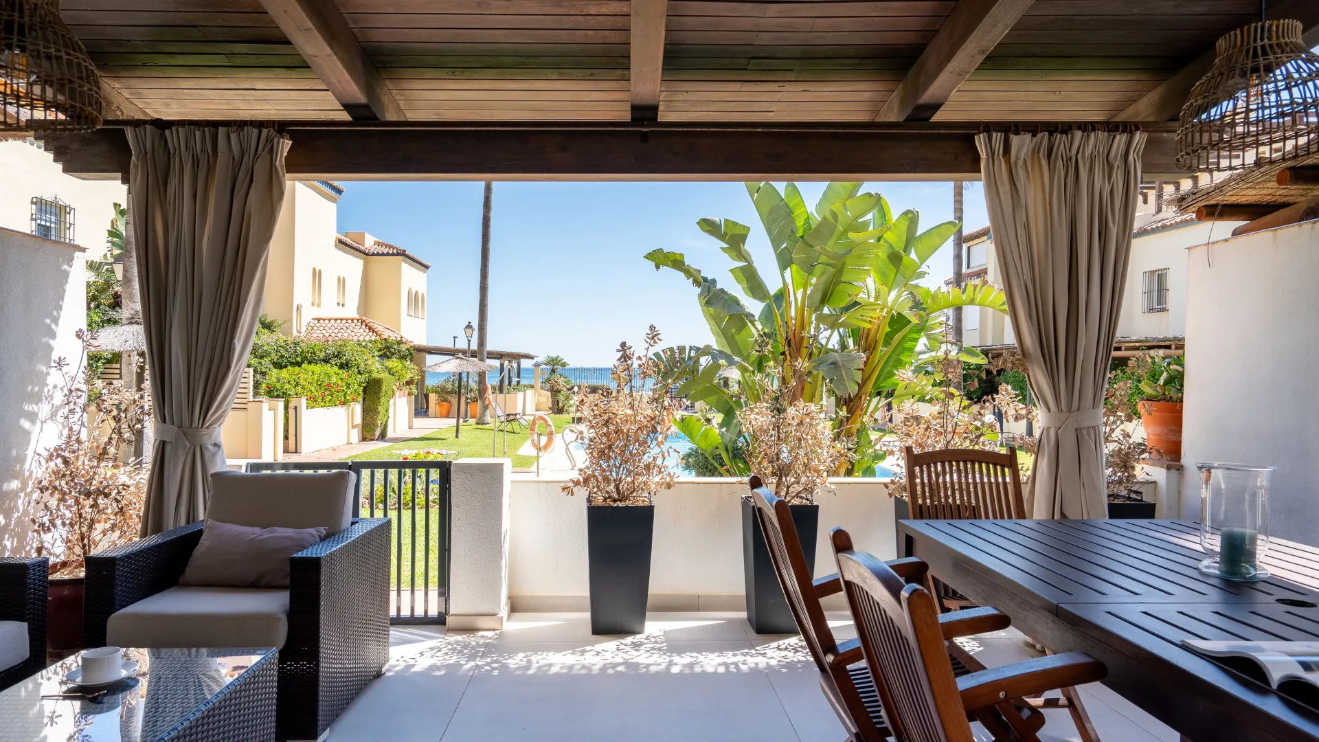 Se vende adosado en Marina de Casares