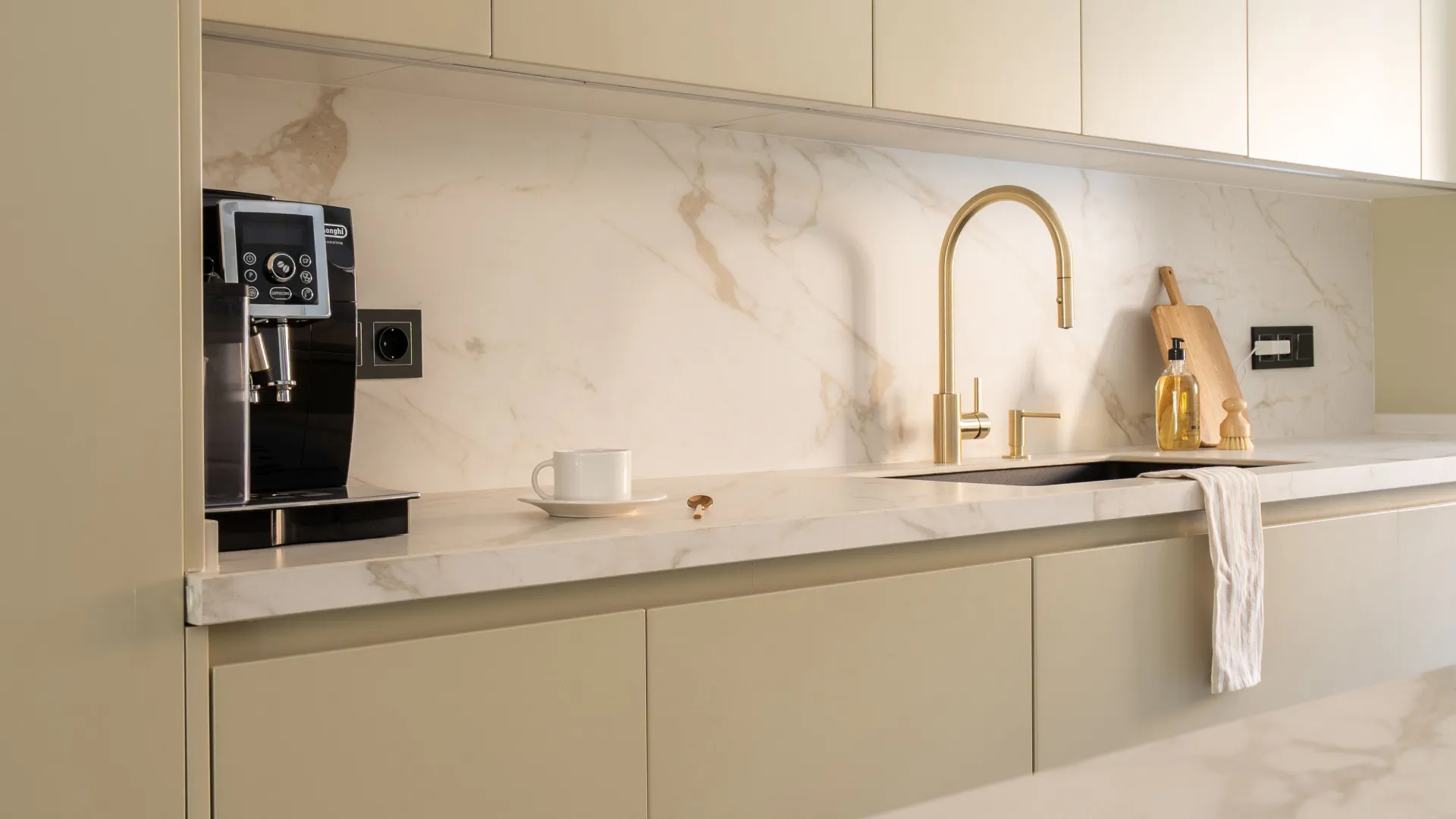 Se vende adosado en Marina de Casares