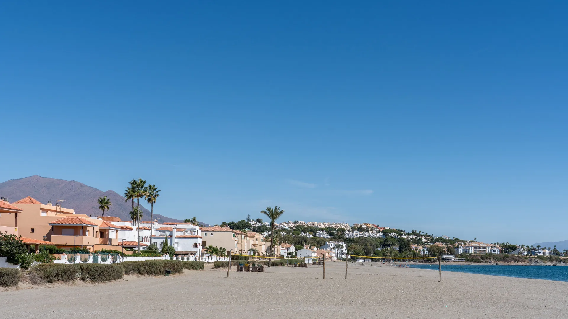 Se vende adosado en Marina de Casares