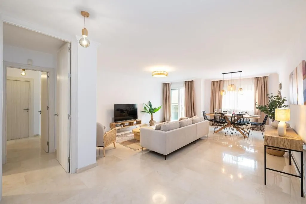 Fuengirola Centro, apartamento a la venta con 4 dormitorios