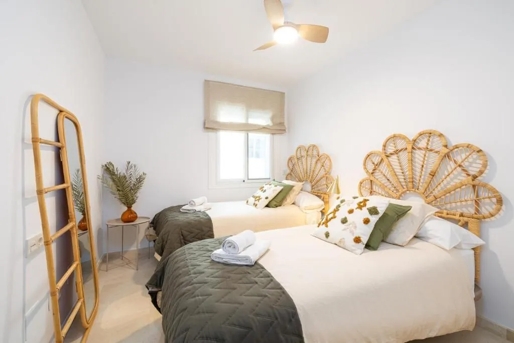 Fuengirola Centro, apartamento a la venta con 4 dormitorios