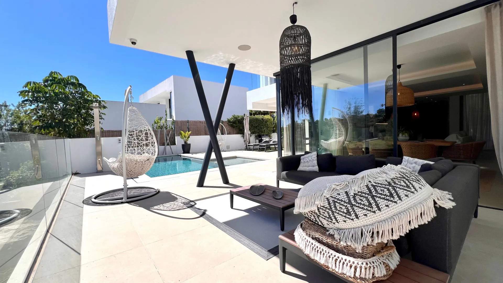 For sale El Paraiso 4 bedrooms villa