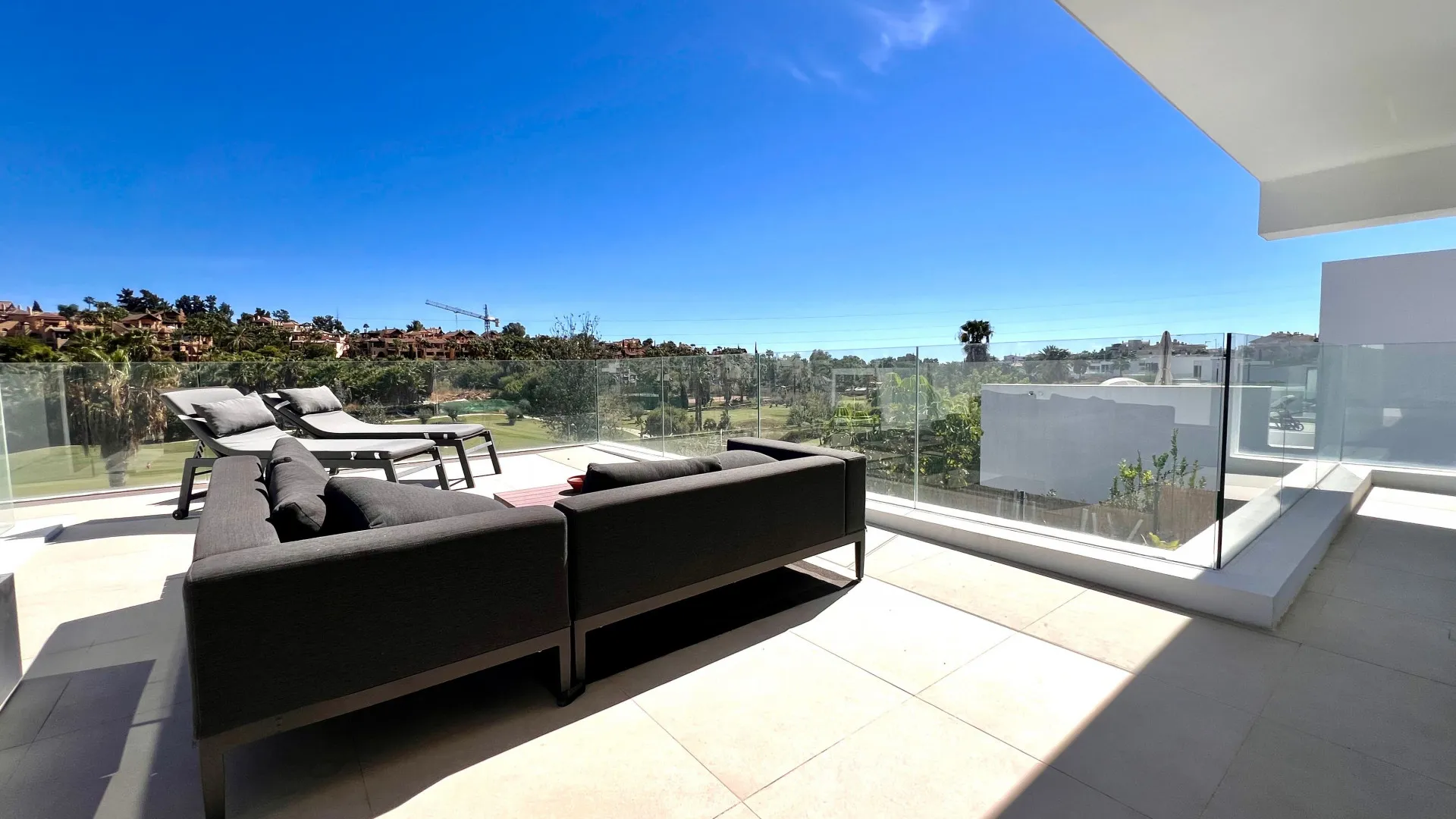 For sale El Paraiso 4 bedrooms villa