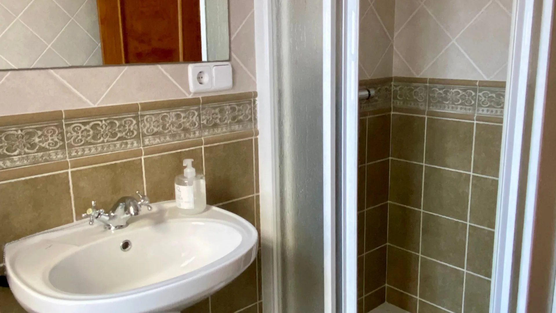 For sale 5 bedrooms house in Benalup - Casas Viejas