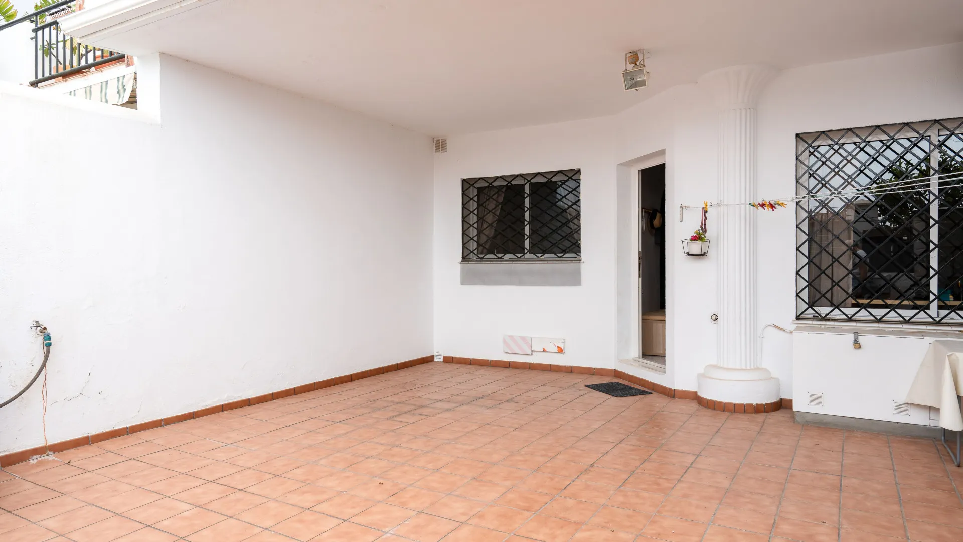 Adosado en venta de 5 dormitorios en Benalmadena Costa