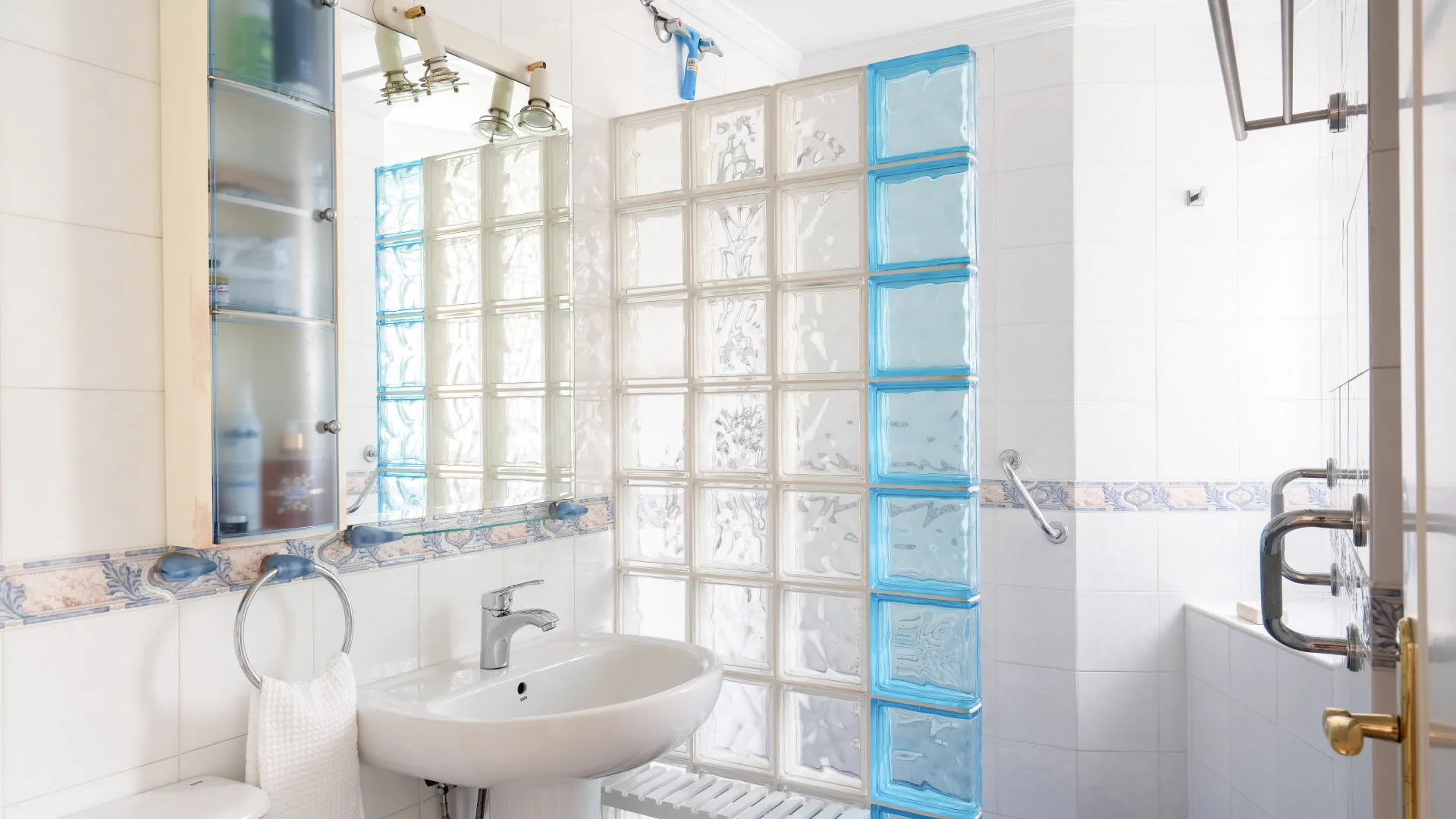 Adosado en venta de 5 dormitorios en Benalmadena Costa