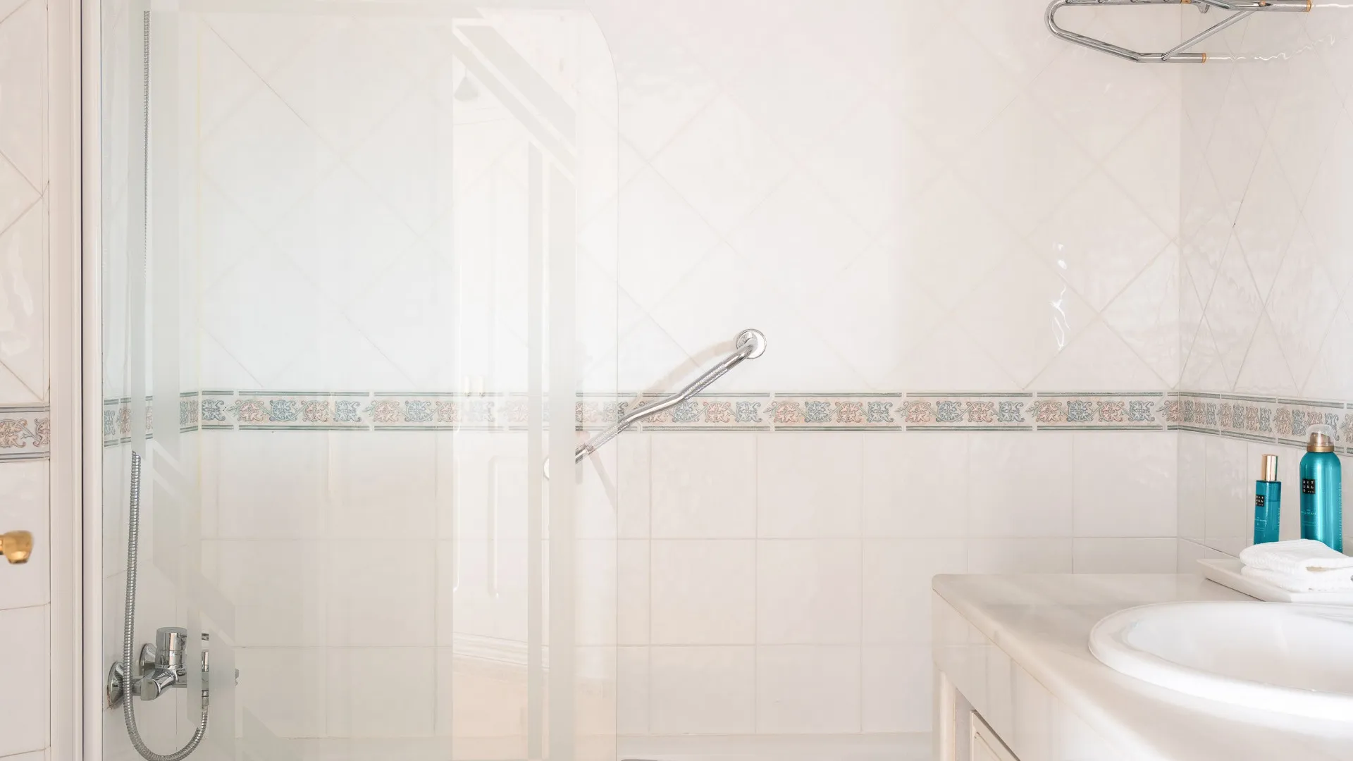 Adosado en venta de 5 dormitorios en Benalmadena Costa