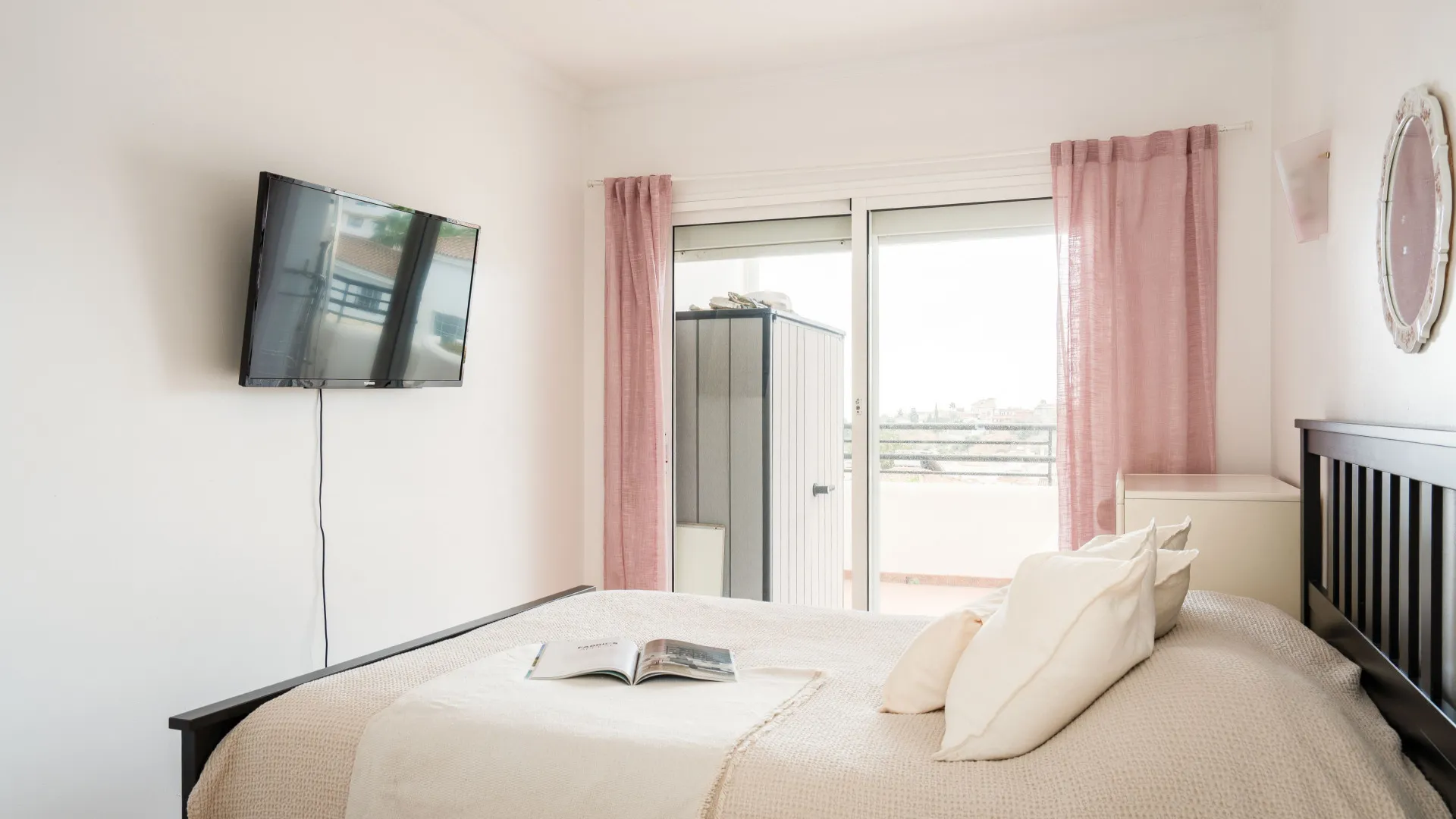 Adosado en venta de 5 dormitorios en Benalmadena Costa