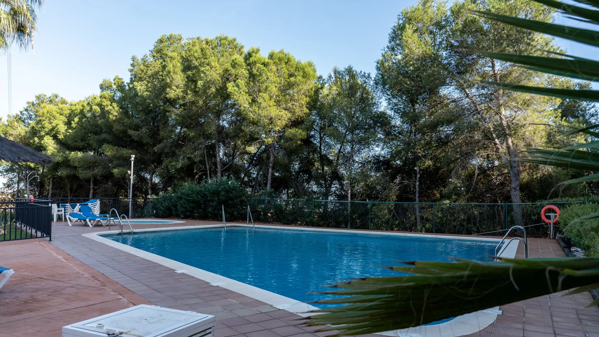 Comprar apartamento planta baja en Miraflores Golf con 3 dormitorios