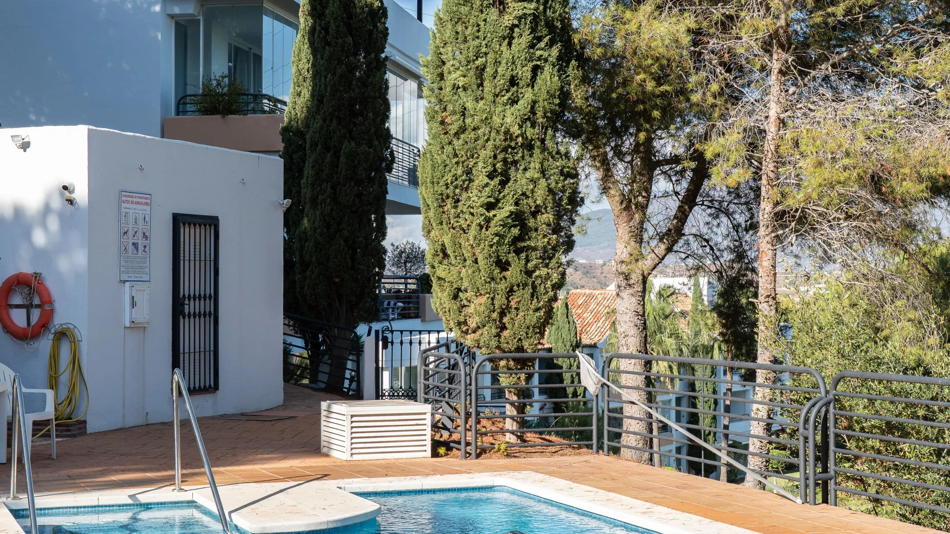 Comprar apartamento planta baja en Miraflores Golf con 3 dormitorios