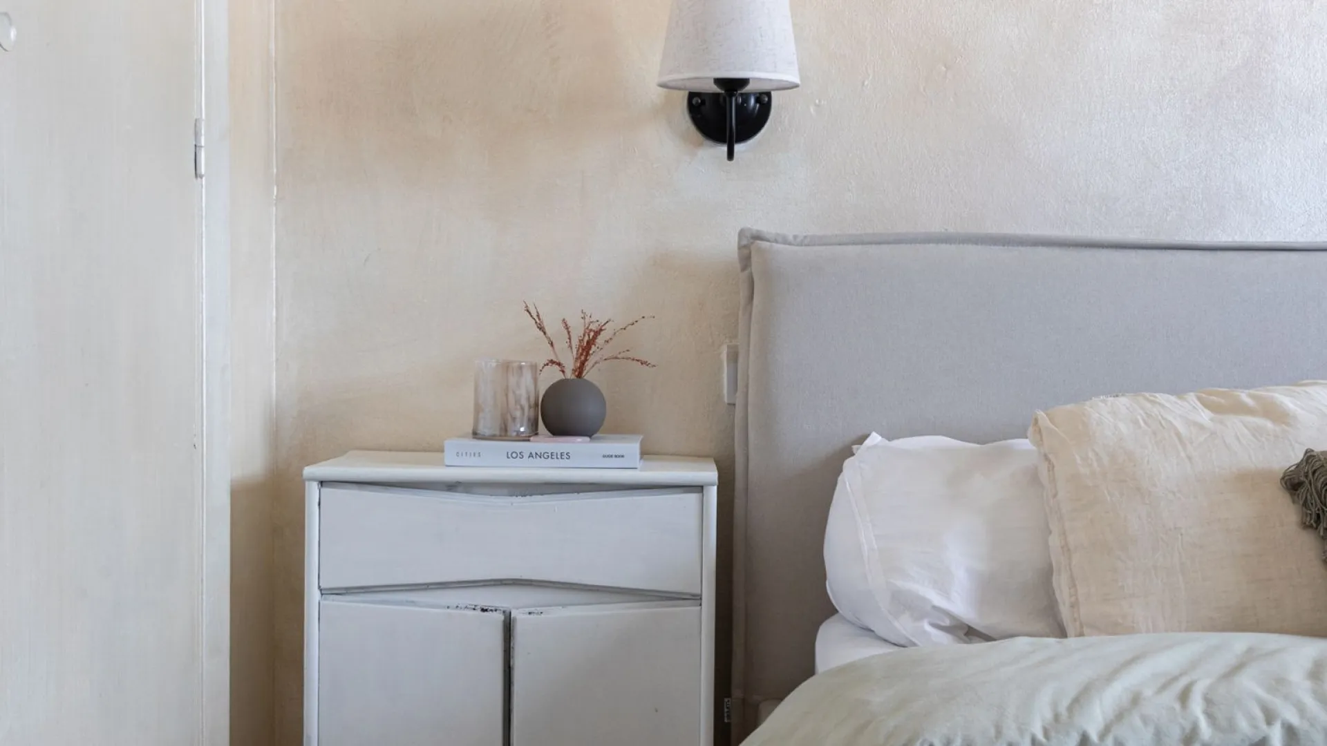 For sale Nou Llevant apartment with 3 bedrooms