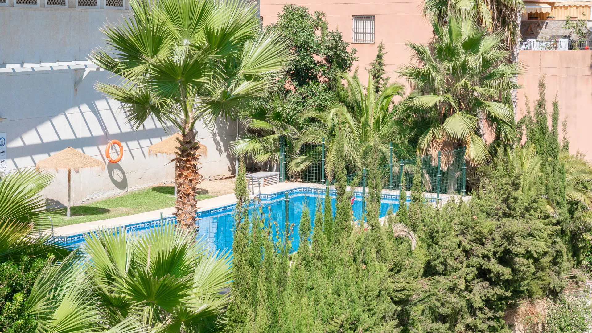 Pareado en venta en Torrequebrada