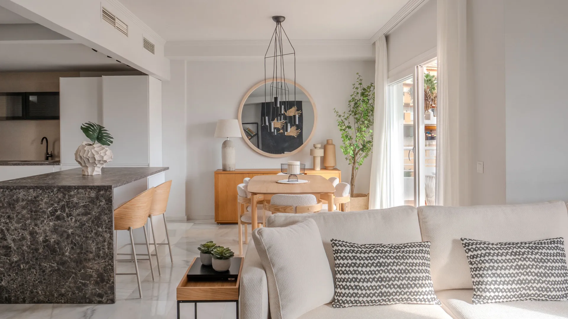 Pareado en venta en Torrequebrada