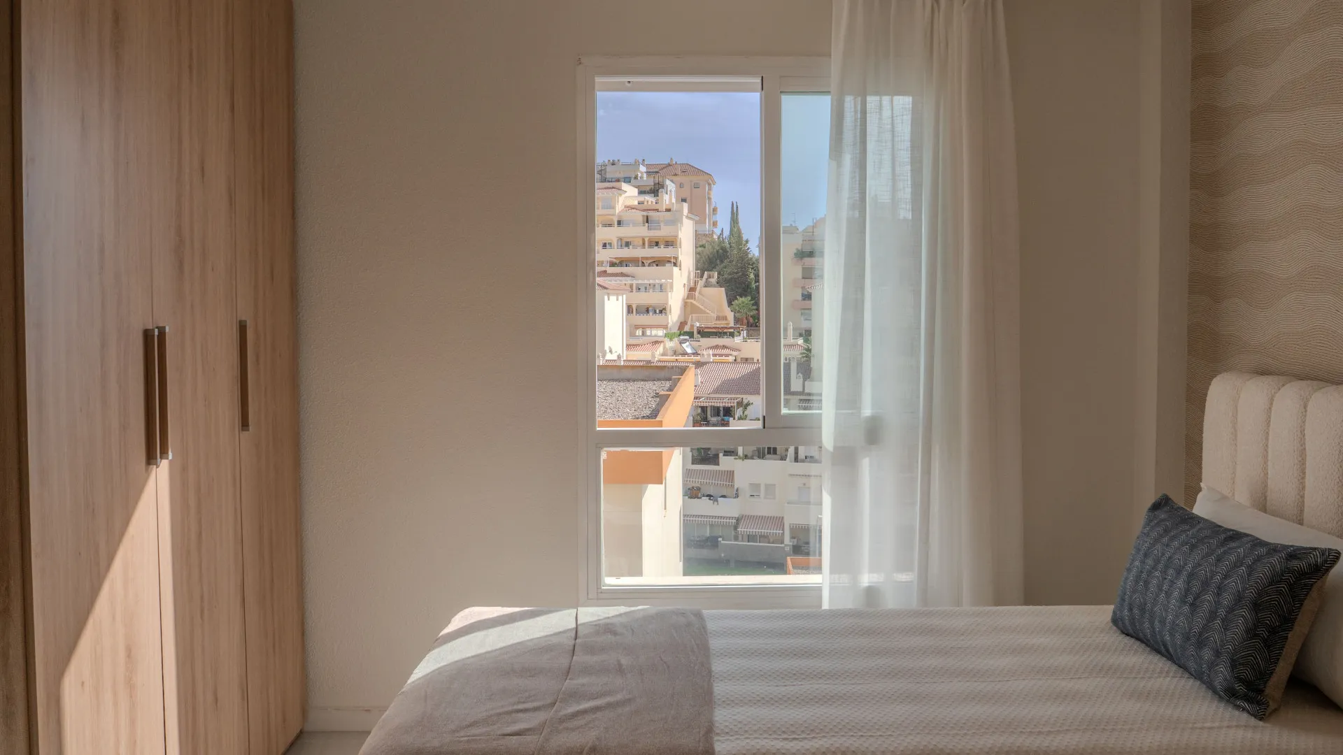 Pareado en venta en Torrequebrada