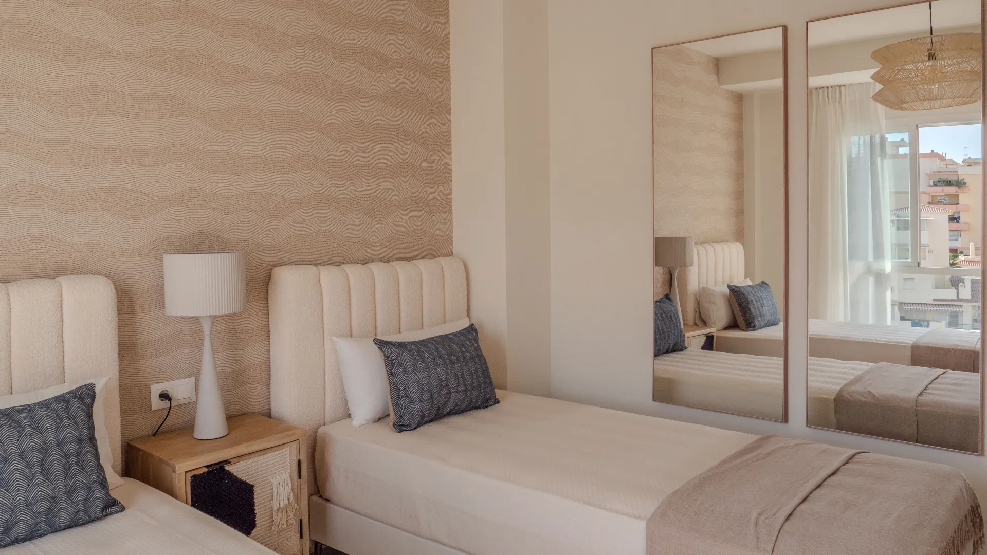 Pareado en venta en Torrequebrada