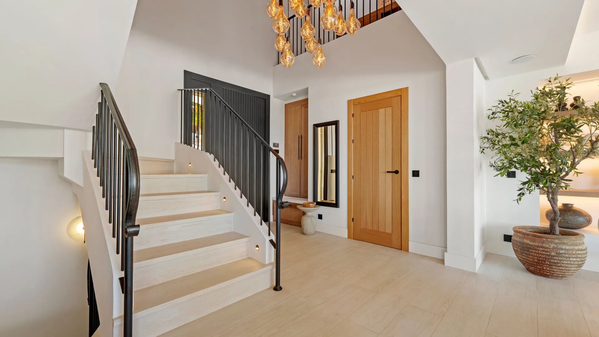 Villa en venta en Nueva Andalucia de 6 dormitorios