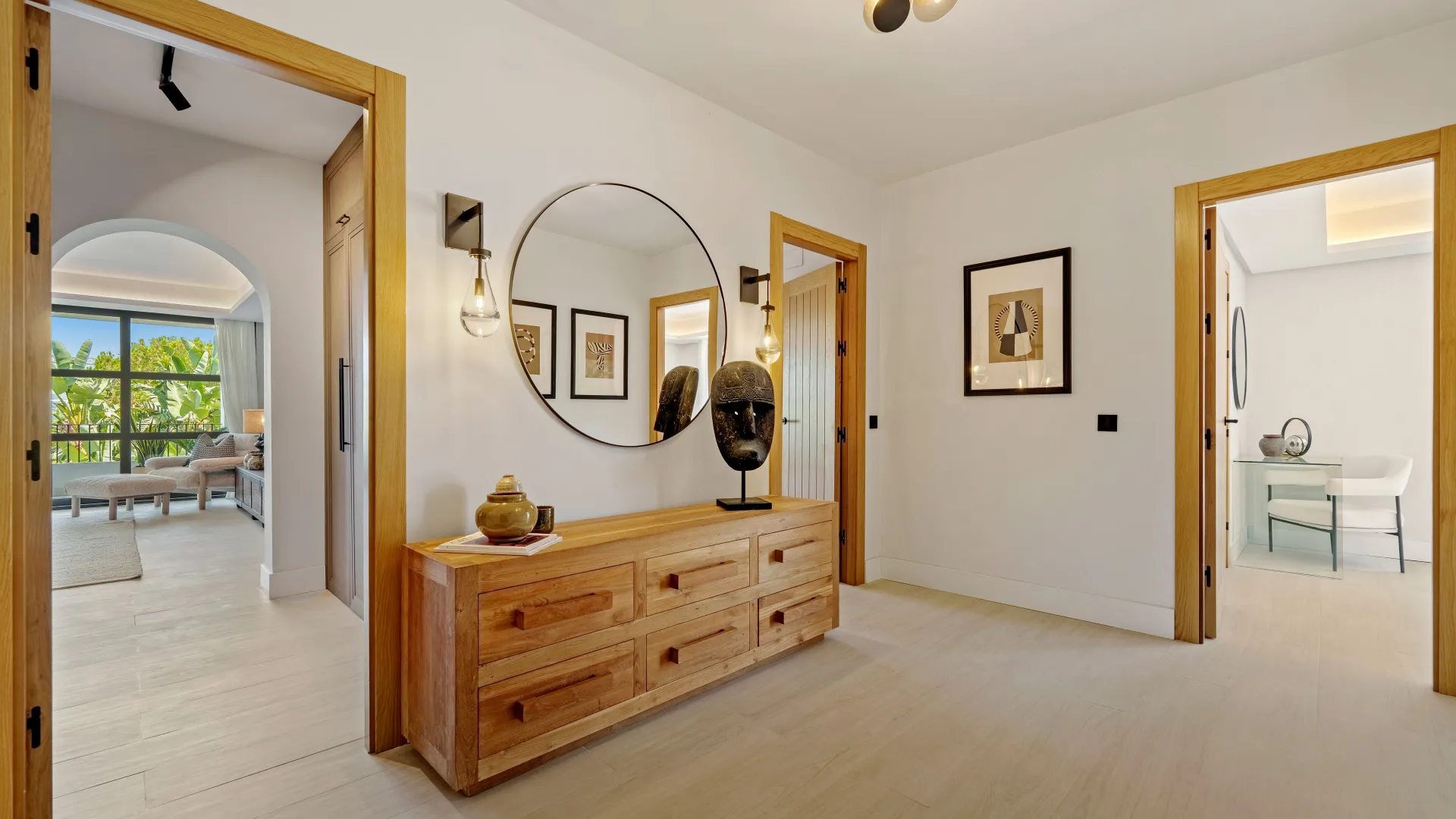 Villa en venta en Nueva Andalucia de 6 dormitorios