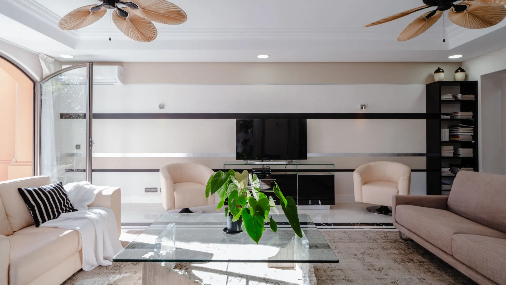 Comprar apartamento planta baja en Marbella - Puerto Banus