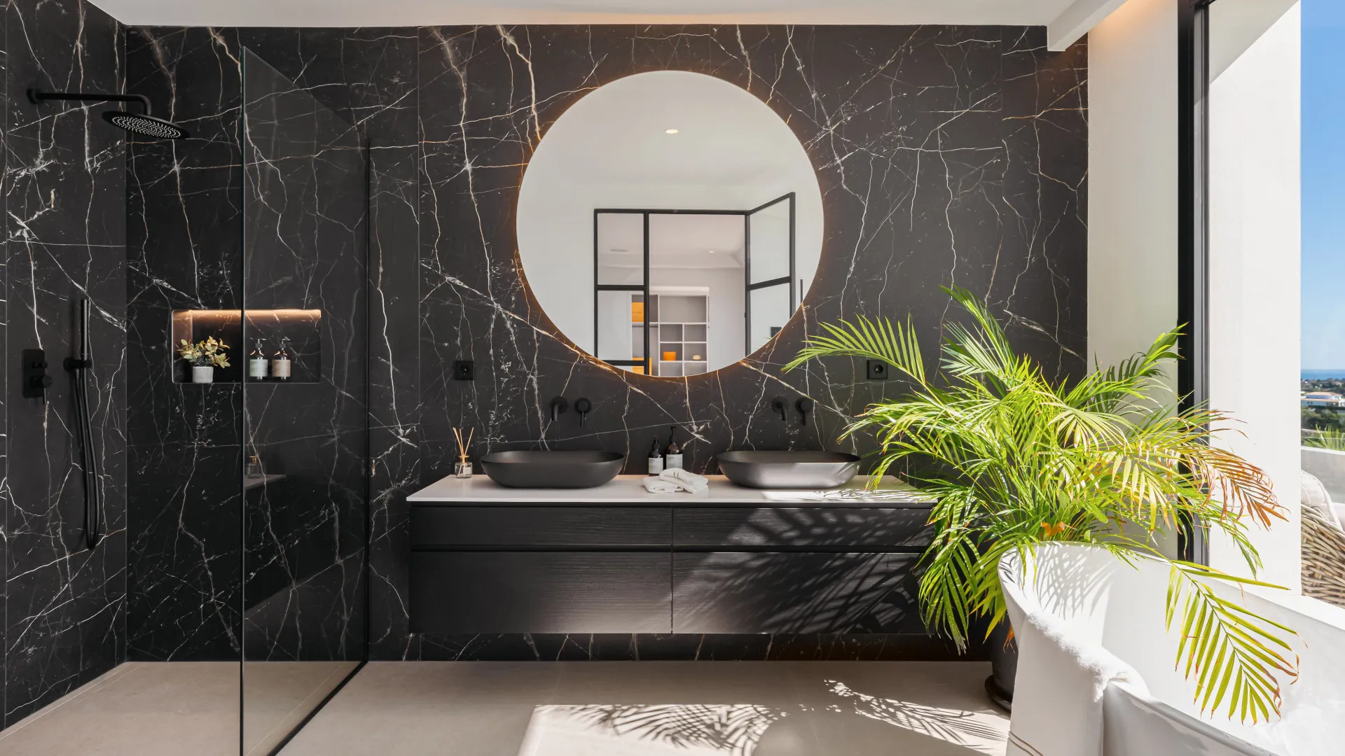 Villa en venta en Los Flamingos de 6 dormitorios